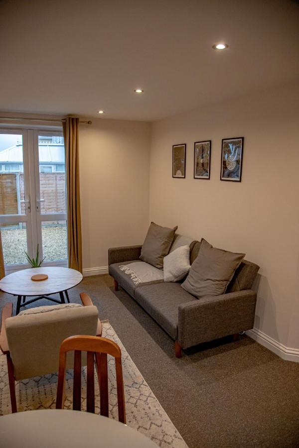 Bristolshortstays - Kingswood